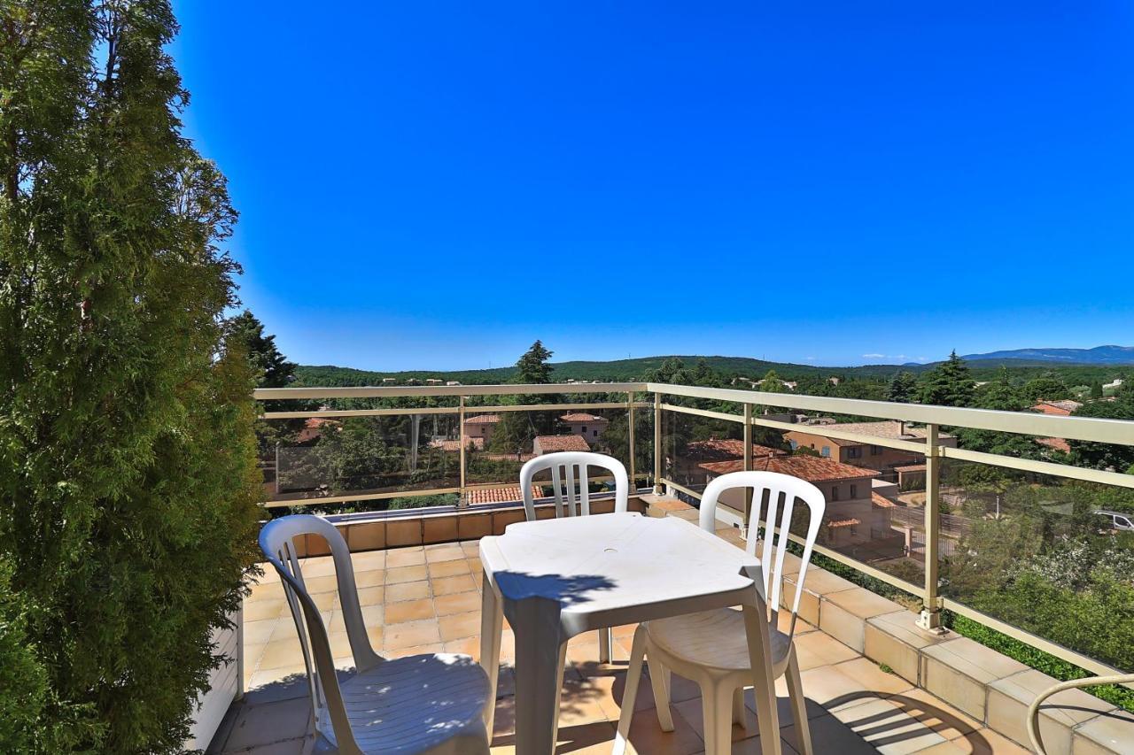 Logis Le Relais Imperial Hotel Saint-Vallier-de-Thiey Екстериор снимка