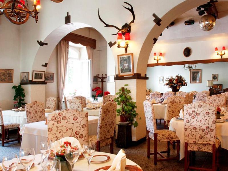 Logis Le Relais Imperial Hotel Saint-Vallier-de-Thiey Екстериор снимка