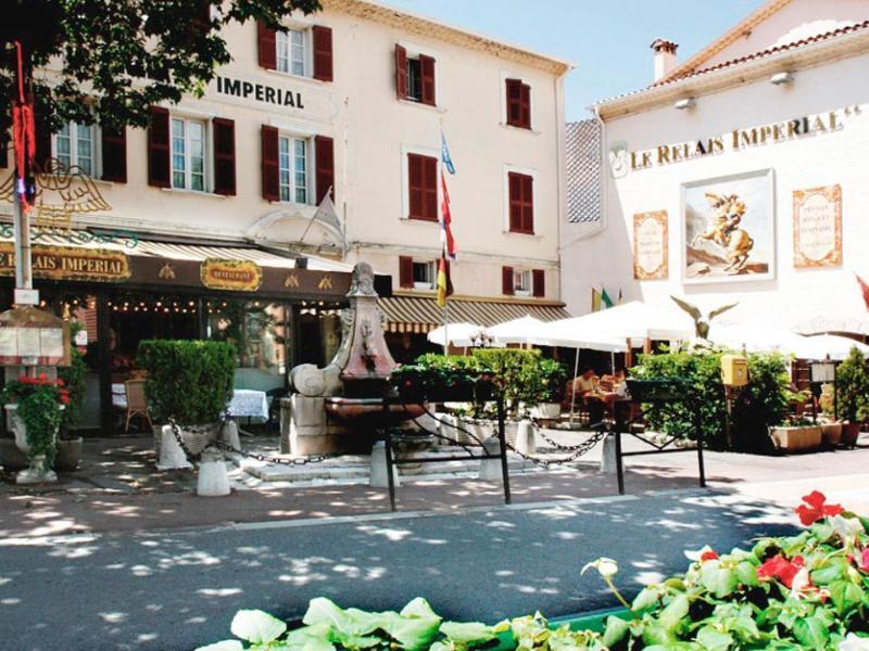 Logis Le Relais Imperial Hotel Saint-Vallier-de-Thiey Екстериор снимка